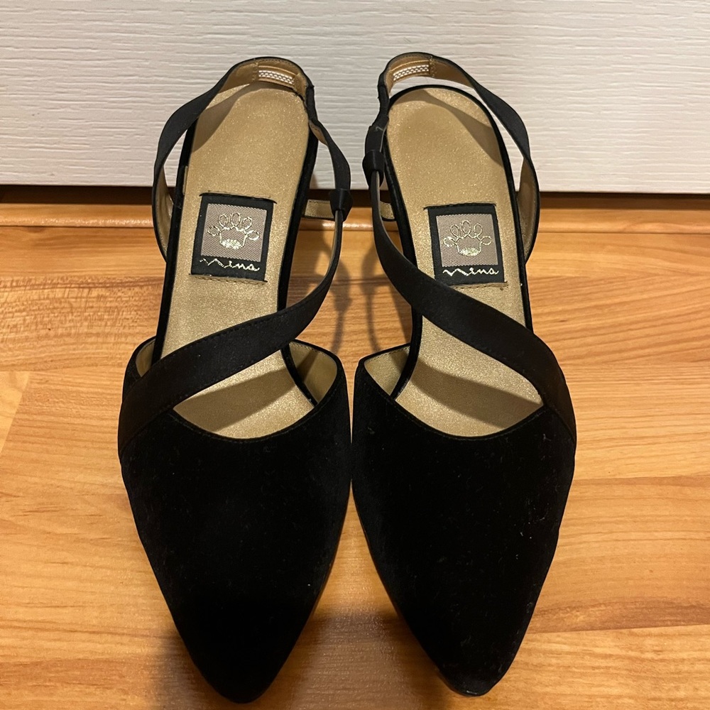 Nina Velvet Heels - EUC
